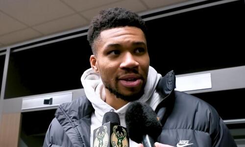 Αινιγματικός ο Αντετοκούνμπο για το μέλλον του thumb