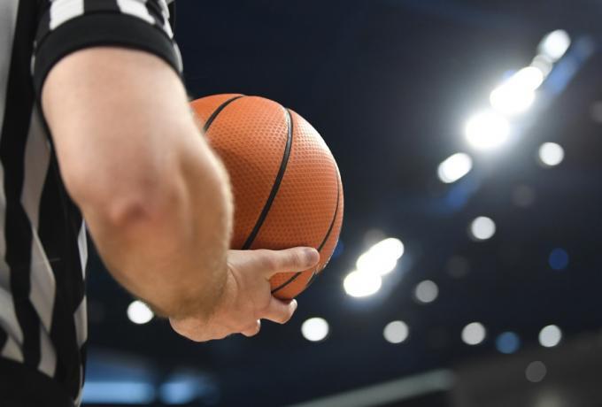 Απόλυση-μήνυμα σε προπονητή γιατί νίκησε 92-4! thumb
