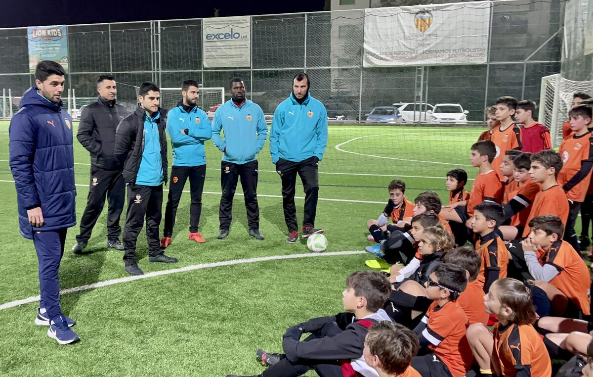 Στην Κύπρο ο τεχνικός διευθυντής της Valencia C.F. thumb