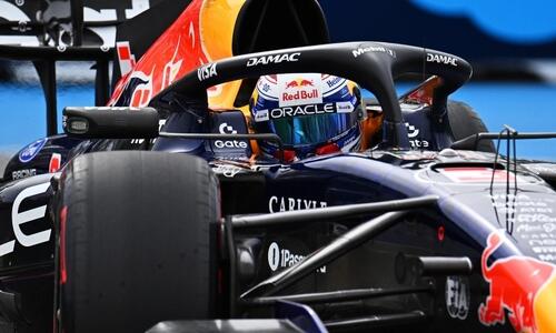 O Φερστάπεν κατέκρινε τη Red Bull για το στήσιμο της RB22 thumb