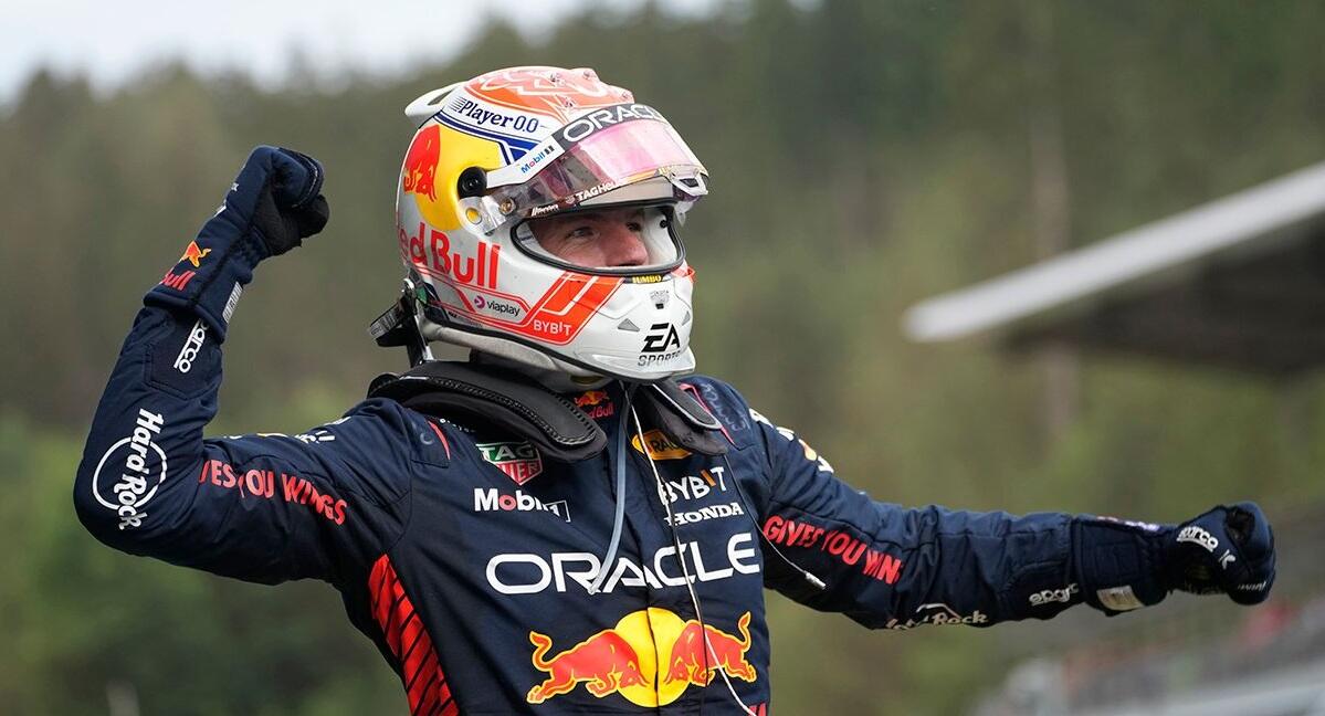Γιατί η Red Bull δεν αγγίζεται από τις βελτιώσεις των Aston, Ferrari και Mercedes thumb