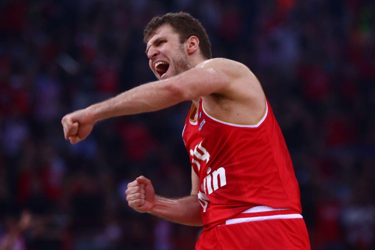 «Βόμβα» για Βεζένκοβ: Με την Κύπρο στο Eurobasket 2025; thumb