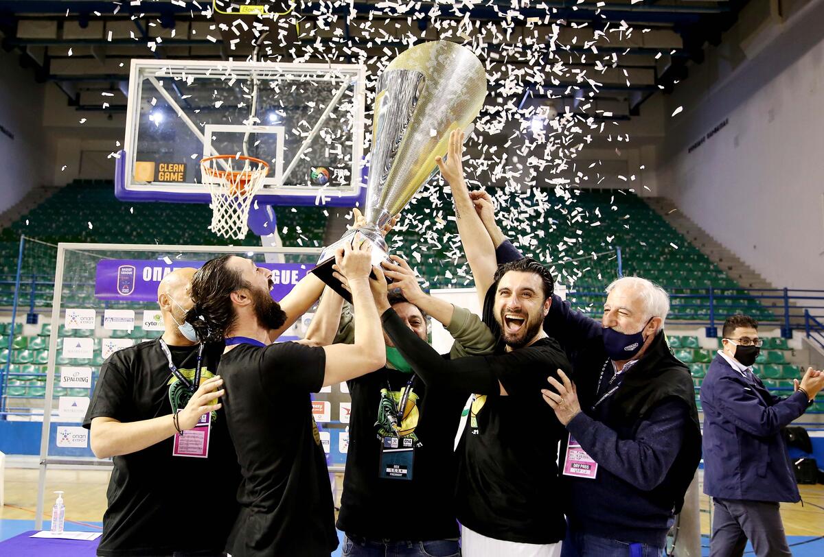 Το φωτορεπορτάζ του τίτλου! (pics) thumb
