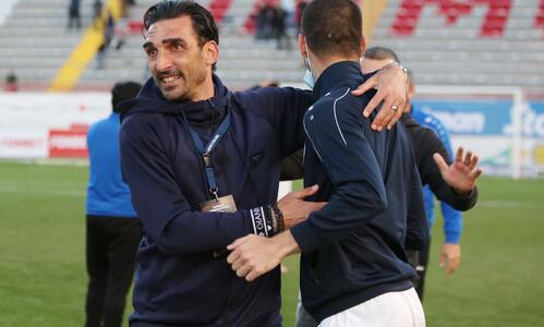 Αυτούς επέλεξε ο Χαραλάμπους για το αρχικό σχήμα thumb