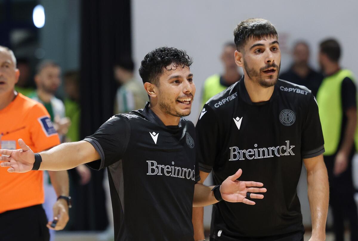 ΑΕΛ-Ομόνοια 6-2: Με εξάρα έβαψε «γαλαζοκίτρινο» το Super Cup! (ΦΩΤΟΣ) thumb