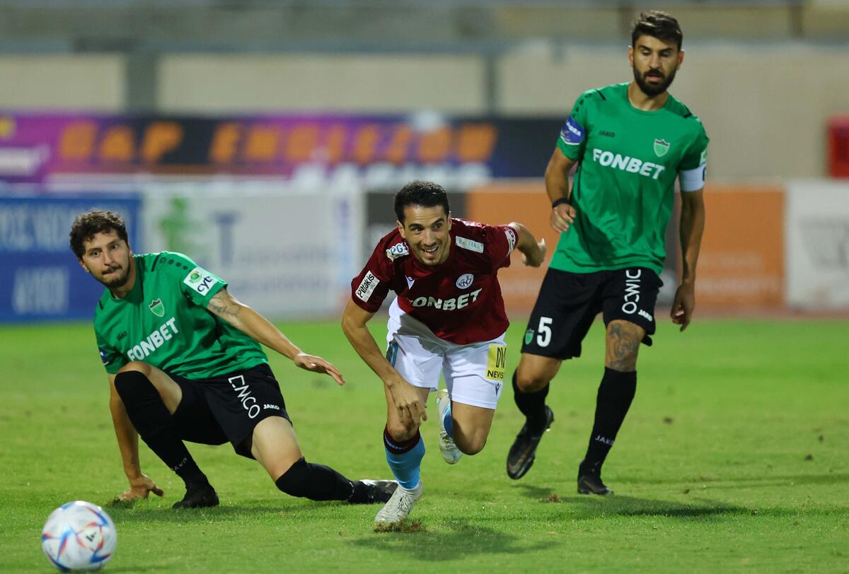 Τελικό:  ΕΝΠ-Ολυμπιακός 2-1  thumb