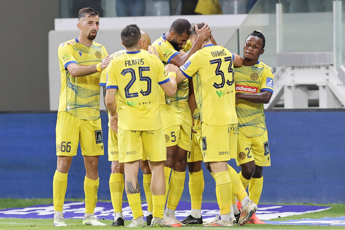 ΑΕΛ-Εθνικός 5-2: Χατ-τρικ από τον φοβερό Μακρή και come-back για ΑΕΛ!  thumb