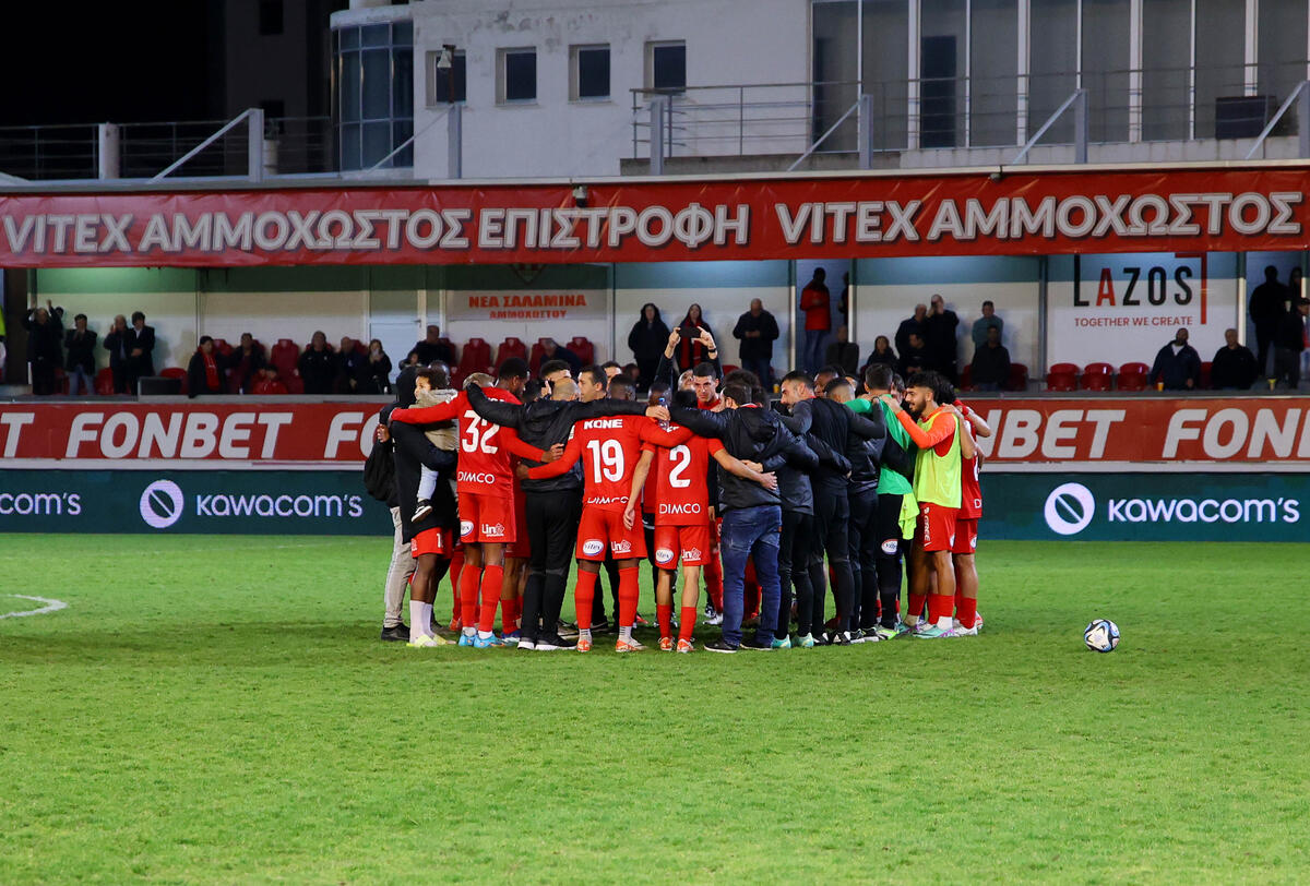 Μάχη μέχρι τελικής πτώσης… πράξη πρώτη thumb