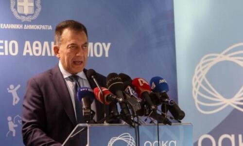 «Κόκκινο» από Βρούτση και για τις σουίτες των γηπέδων thumb