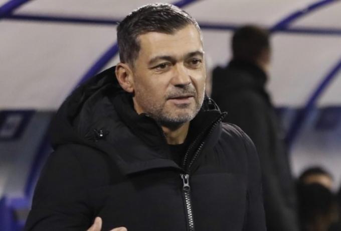 Άρχισαν τα προβλήματα για Κονσεϊσάο - Δυσαρεστημένοι οι παίκτες της Μίλαν thumb