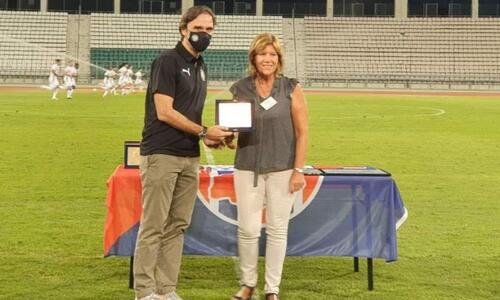Συγκεντρώνει τρόφιμα και είδη ανάγκης ο ΟΦΗ thumb