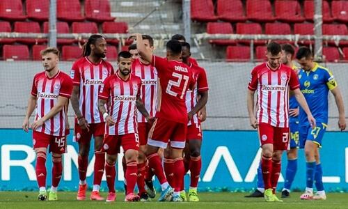 Ο Sokratis «υπέγραψε» τη νίκη thumb