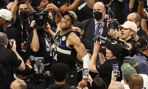 Το έπος του «Giannis» σε αριθμούς thumb