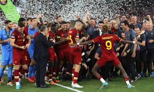 Europa Conference League: Η... ιστορία του τελικού των Τιράνων thumb