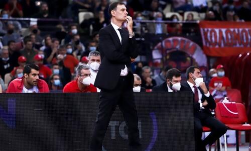 Μπαρτζώκας: «Ο κόσμος εξελίσσεται με την ομάδα...» thumb