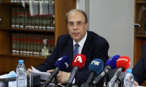 «Συγκεκριμένος παράγοντας ελέγχει το κύκλωμα διαιτησίας» thumb