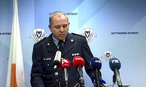 Σοκαριστικές δηλώσεις: «Έσπασε μπουκάλι στο πρόσωπο αστυνομικού» thumb