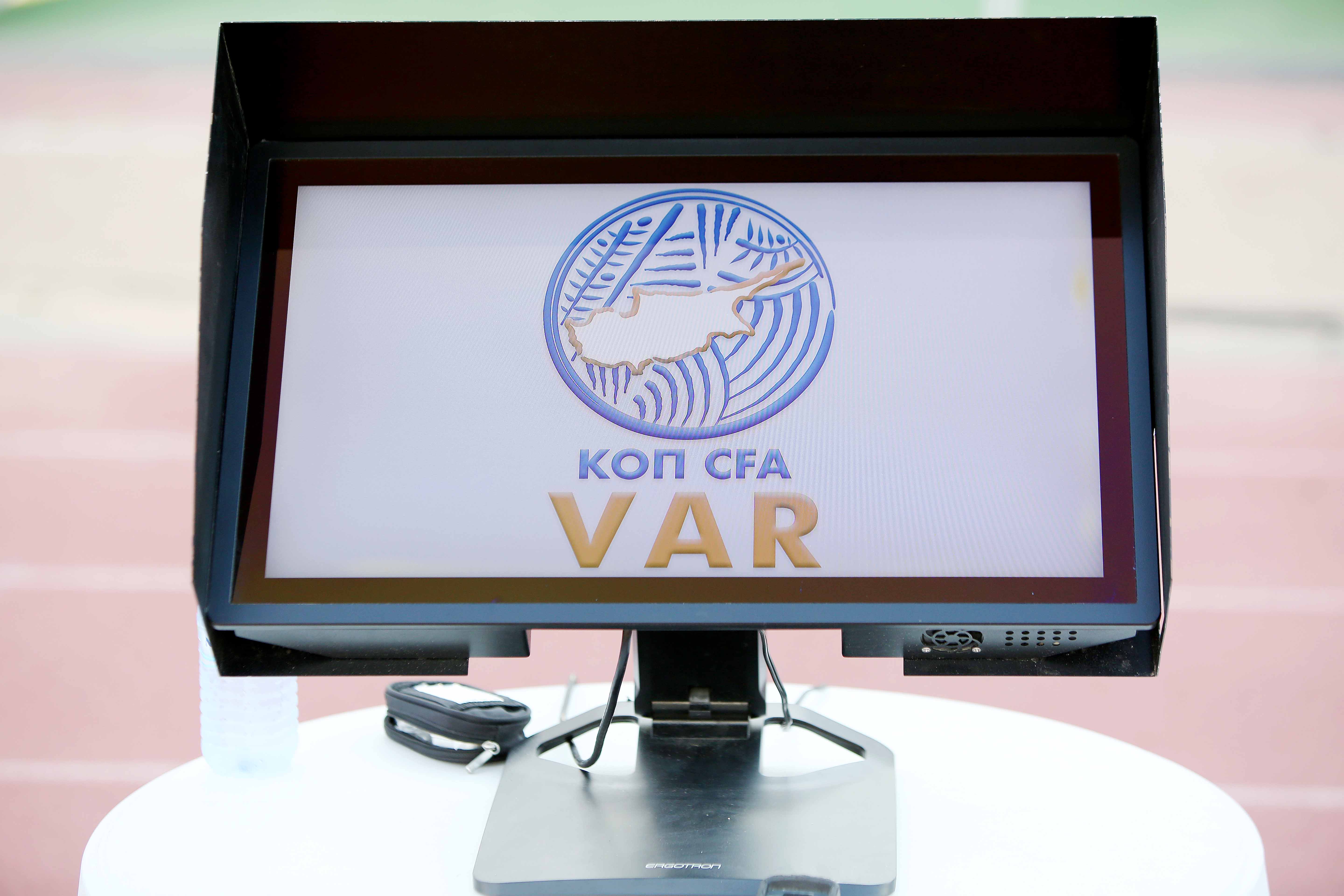 Πέναλτι… και άκυρο μέσω VAR  thumb