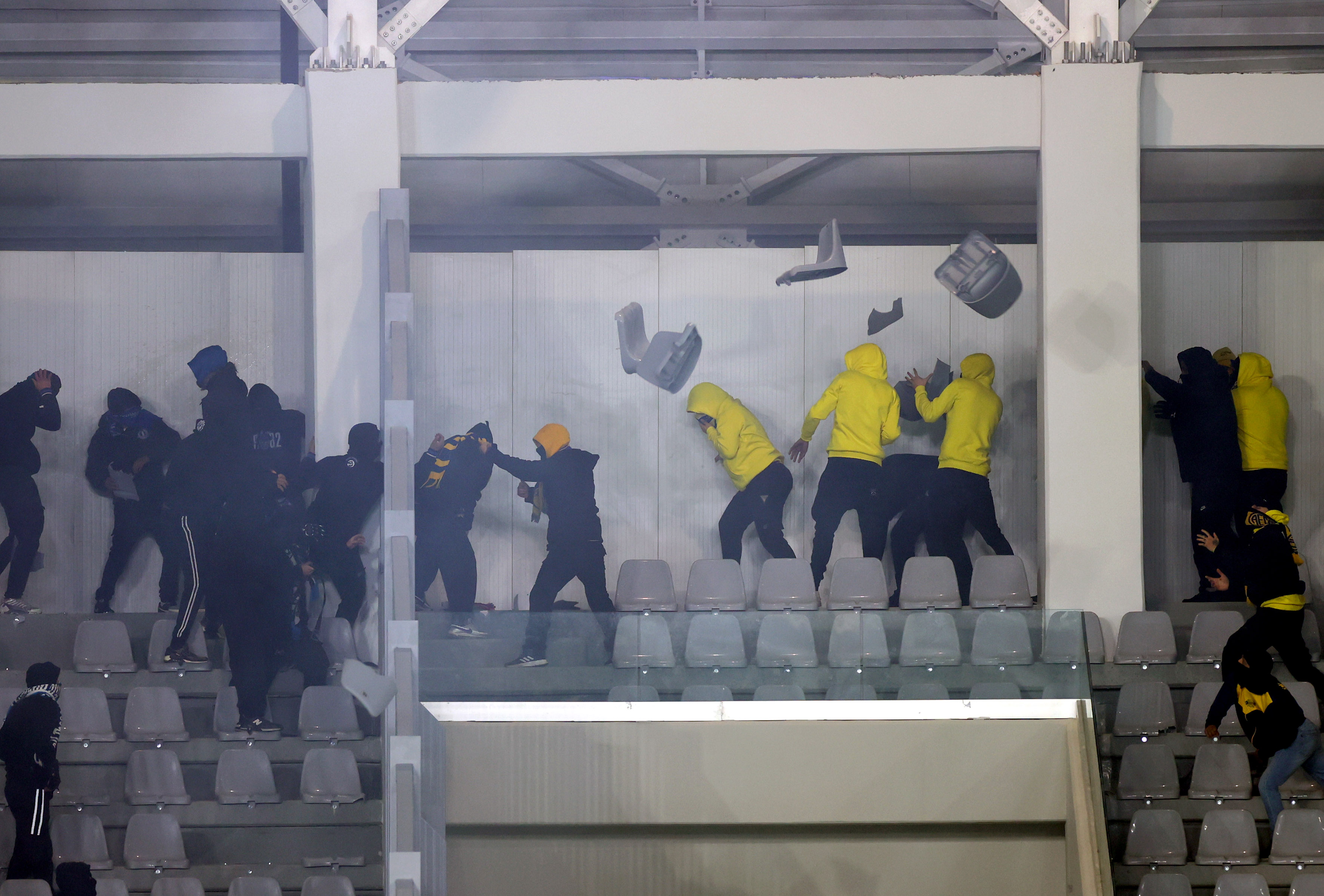 Αποφεύχθηκαν τα... χειρότερα στο ντέρμπι (φώτος) thumb