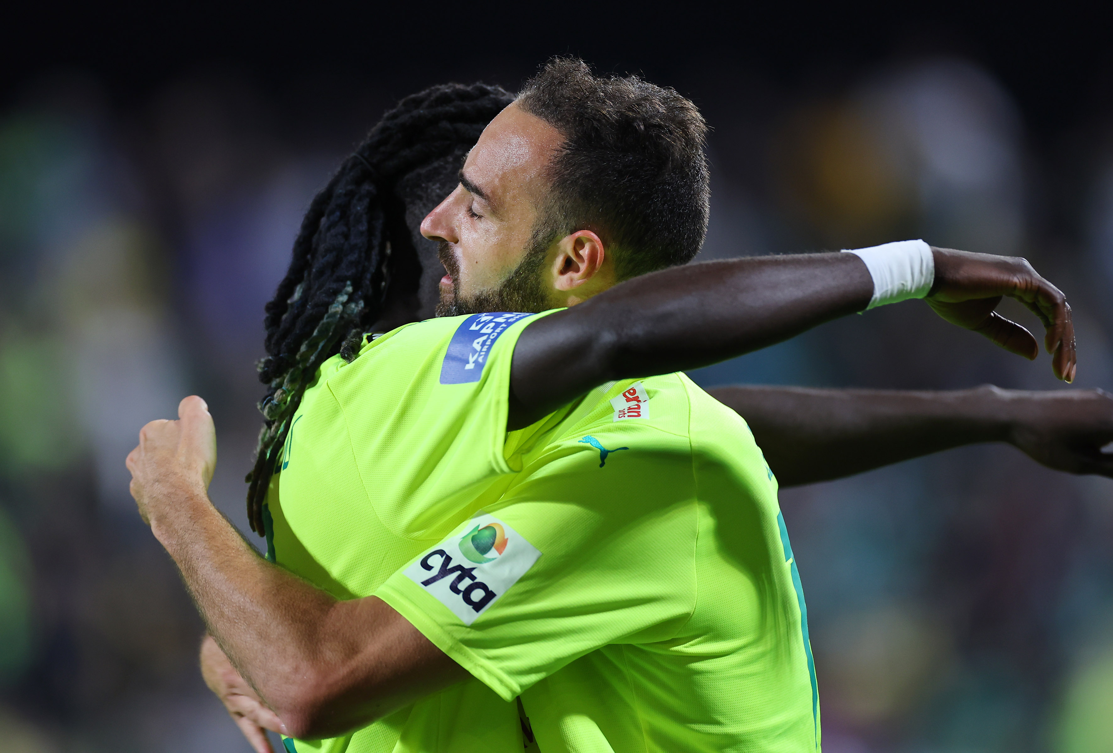 ΒΙΝΤΕΟ: Έτσι έκανε το 2-0 ο Τόνγκια! thumb