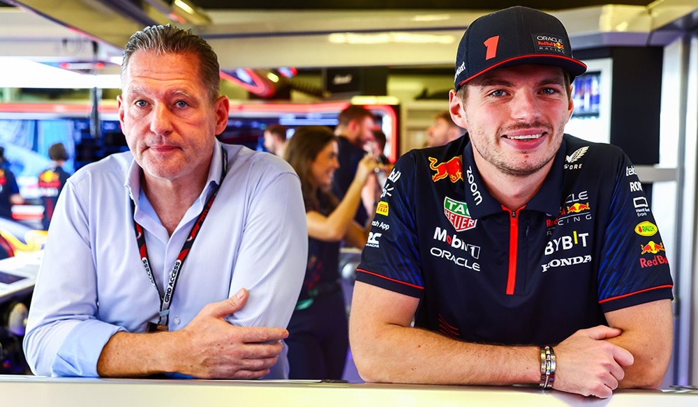 Γιος Φερστάπεν: «Η εποχή της κυριαρχίας της Red Bull έλαβε τέλος» thumb