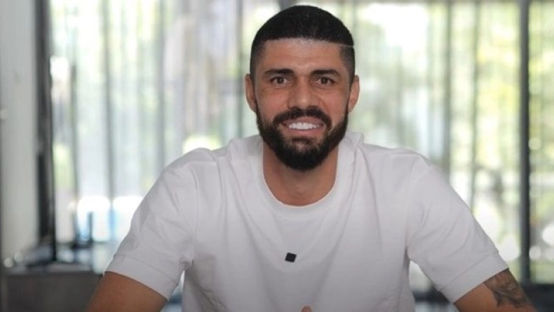 «Ήταν μεγάλη ευκαιρία για μένα η Ομόνοια - είναι οικογένεια μου» thumb