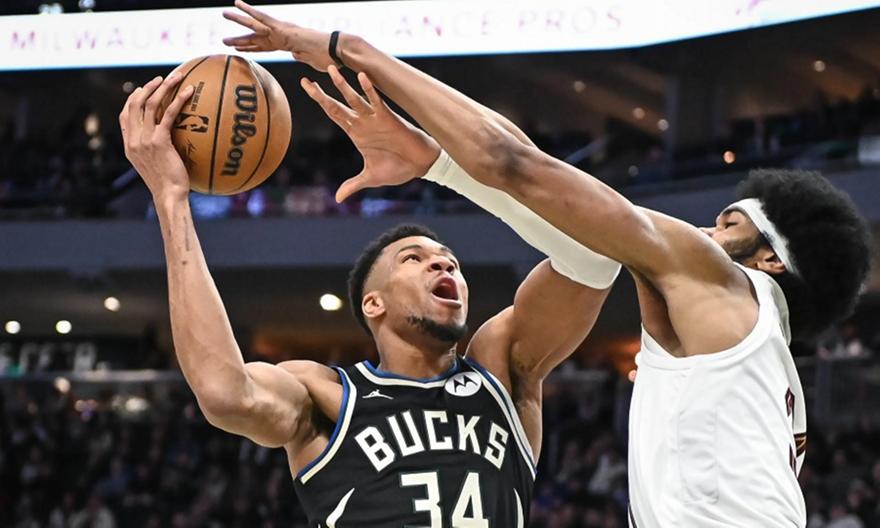 NBA: Πάλεψε ο Αντετοκούνμπο, αλλά ανώτεροι οι ασταμάτητοι Καβαλίερς thumb