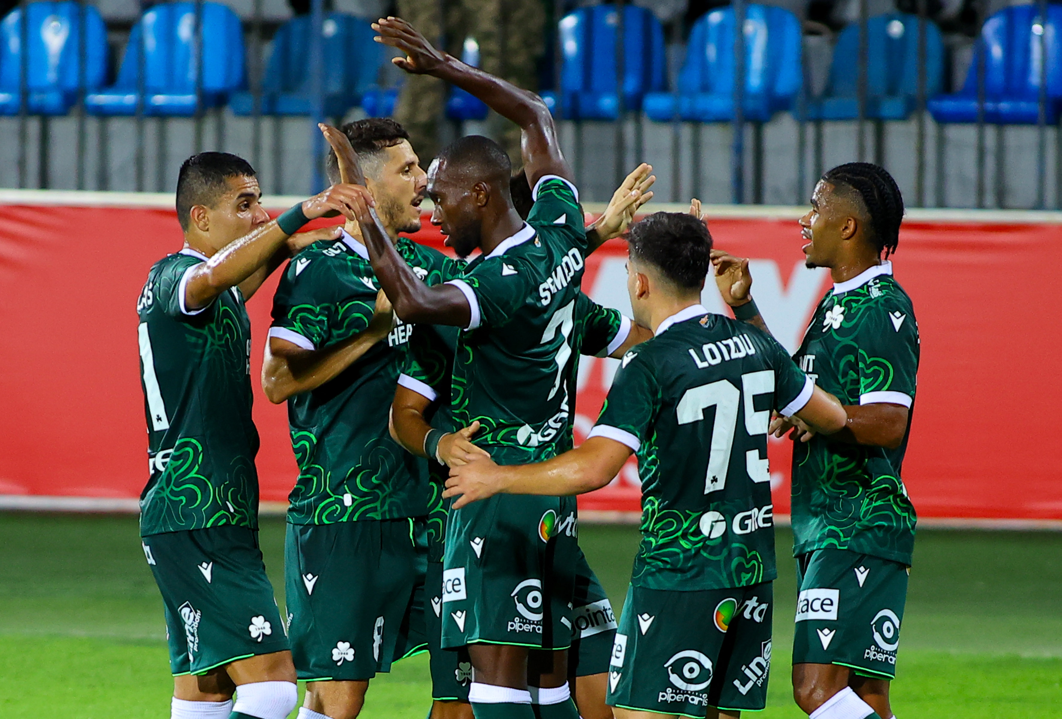 Αράζ – Ομόνοια 0-4 : Τεράστιο βήμα πρόκρισης για το «τριφύλλι»  thumb