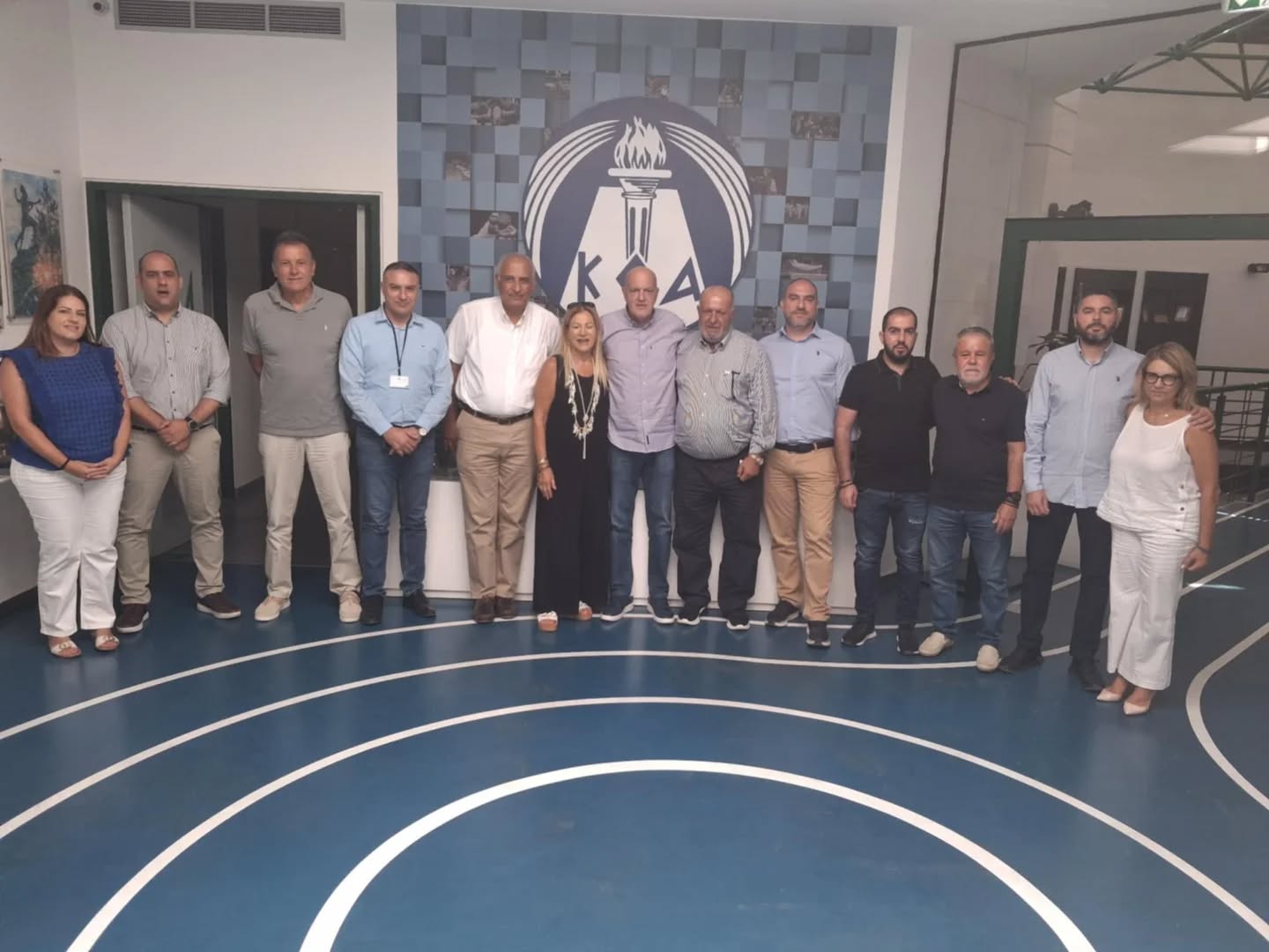 Δέσμευση ΚΟΑ για την αναβάθμιση των γηπέδων των προσφυγικών σωματείων thumb