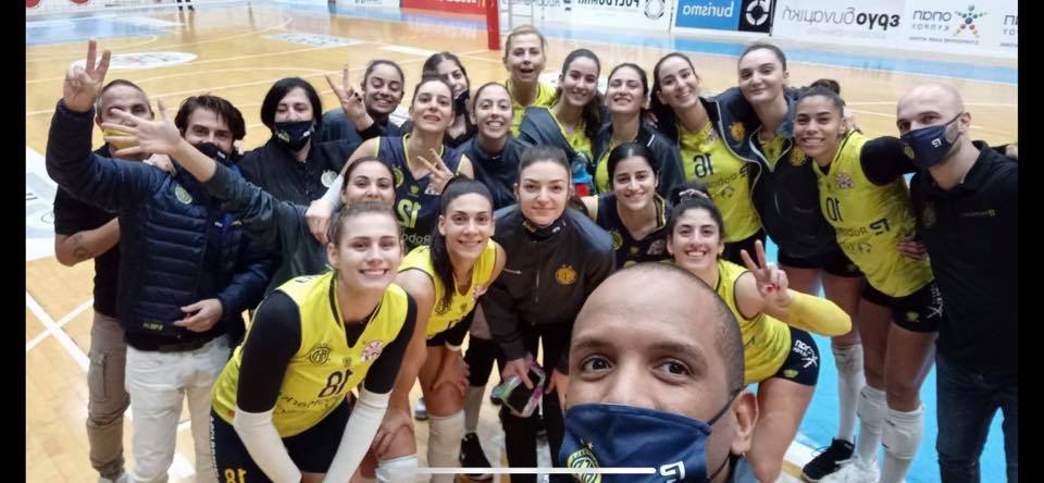 Βόλεϊ Γυναικών: Η «βασίλισσα» εδραιώθηκε στην κορυφή thumb